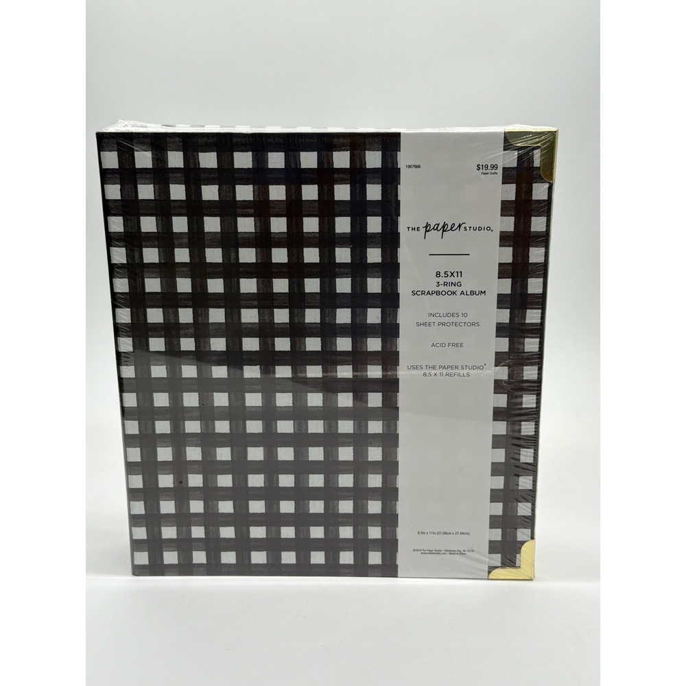 The Paper Studio 8.5x11 3-Ring Scrapbook Album Black White Buffalo Plaid 1907666